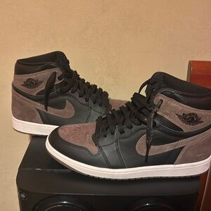 Jordan 1s Retro High OG Palomino Size 10.5 Brand New